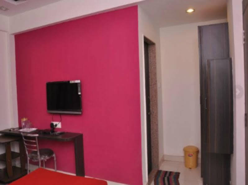 Hotel Alpine Pune Zewnętrze zdjęcie